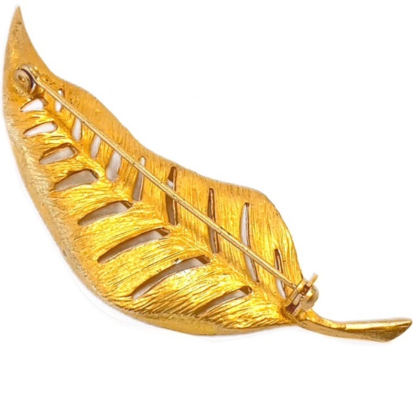 Vintage Jewelry Vintage Leaf Brooch Pin Poshmark